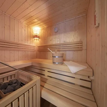Chalet With Sauna In Neukirchen Am Grossvenediger * Neukirchen am Großvenediger
