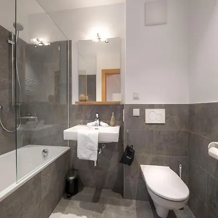 Chalet With Sauna In Neukirchen Am Grossvenediger *