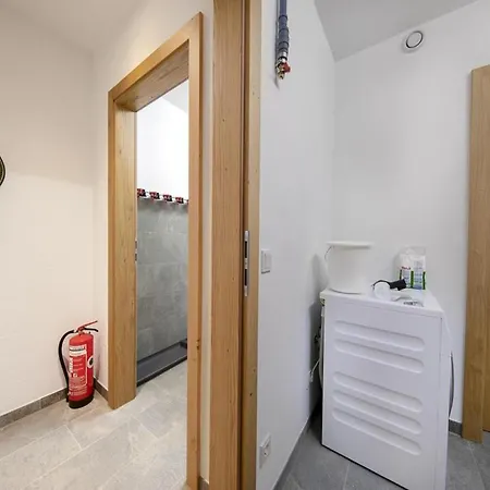 木屋 With Sauna In Neukirchen Am Gro Venediger *